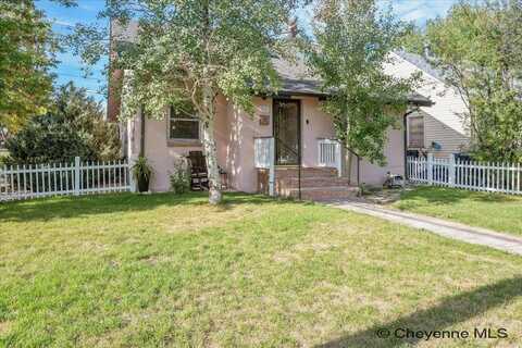 922 W 27TH ST, Cheyenne, WY 82001