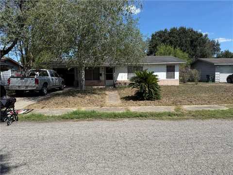 1009 Anderson Drive, Alice, TX 78332