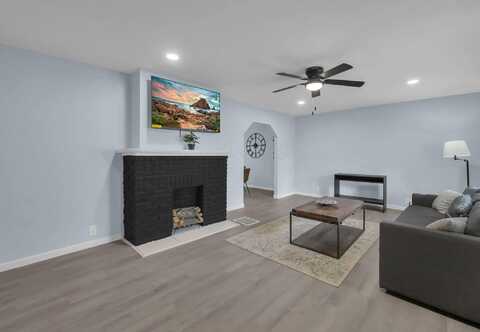 255 S Princeton Avenue, Columbus, OH 43223