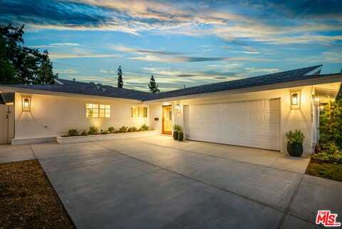 15701 Ludlow St, Granada Hills, CA 91344