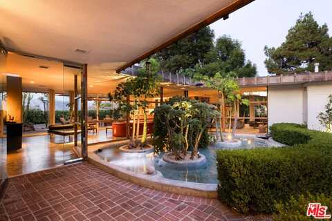 3307 Bonnie Hill Dr, Los Angeles, CA 90068