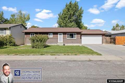2986 Herrington Drive, Casper, WY 82604