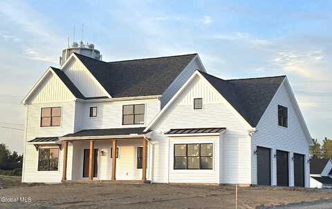 8 Faulkner Drive, Halfmoon, NY 12188