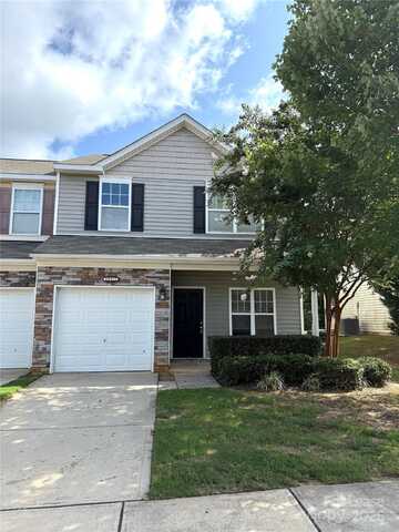 10577 Bunclody Drive, Charlotte, NC 28213