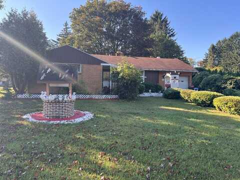 120 Thora, Johnstown, PA 15904