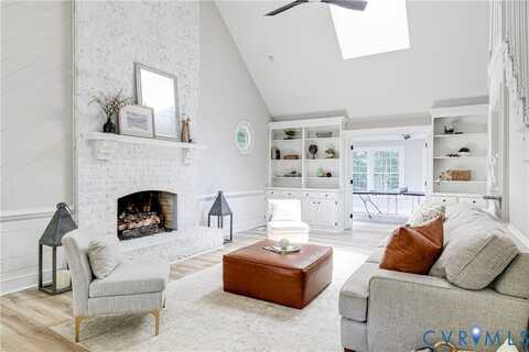 2613 Teaberry Drive, North Chesterfield, VA 23236