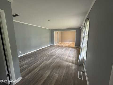 724 Paula Street, Bolivar, TN 38008