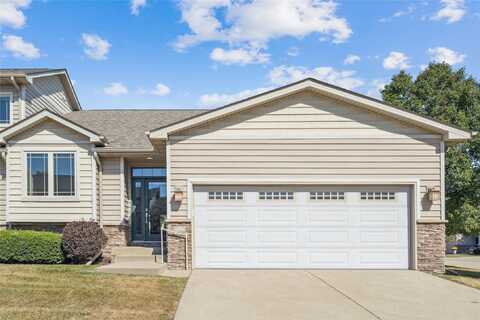 9545 Coneflower Lane, Johnston, IA 50131