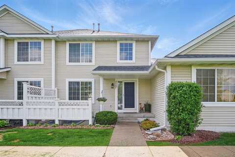727 SE Williams Court, Waukee, IA 50263