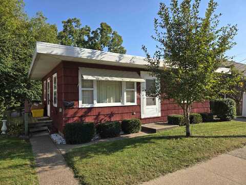 1510 Garfield, Dubuque, IA 52001