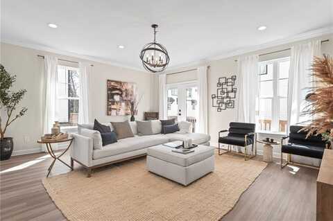 1975 Hollywood Road NW 14, Atlanta, GA 30318
