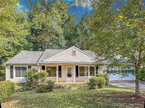 1497 Chaseway Circle, Powder Springs, GA 30127