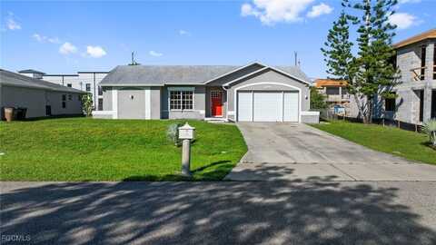 906 SW 7th Court, Cape Coral, FL 33991