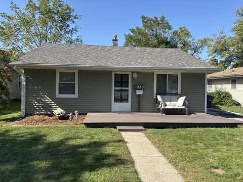 1320 Garfield Street, Hobart, IN 46342