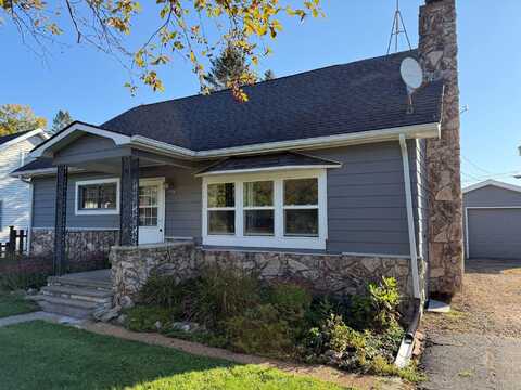 231 FISCHER ST, Antigo, WI 54409