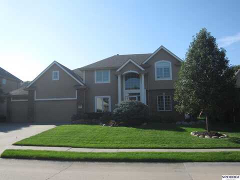 18313 Ontario Street, Omaha, NE 68130
