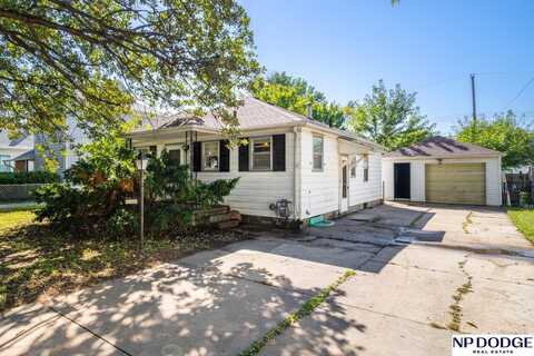 3055 W Street, Lincoln, NE 68503