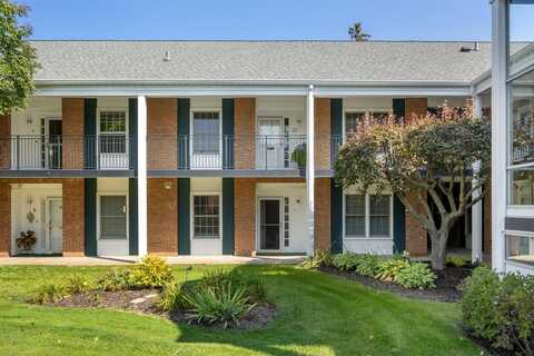 2311 Wealthy Street SE, East Grand Rapids, MI 49506