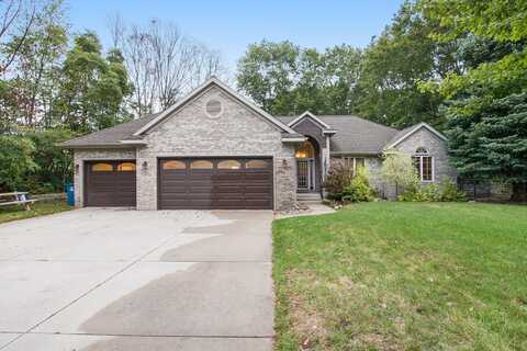 19018 Sioux Drive, Spring Lake, MI 49456