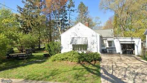 2293 Torrent Street, Muskegon, MI 49441