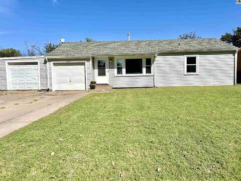 1012 E 12th Ave, Hutchinson, KS 67501