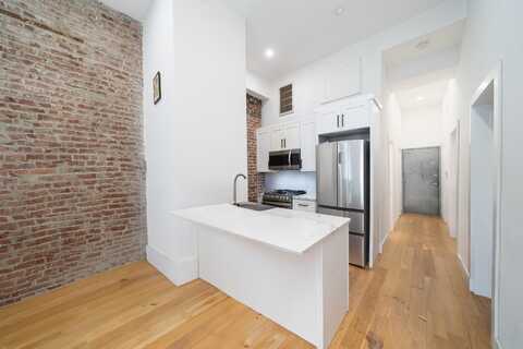 25 CORBIN AVE, JC, Journal Square, NJ 07306
