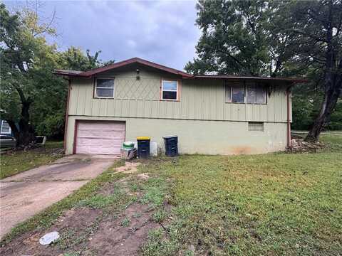 4027 E 45th Street, Kansas City, MO 64130