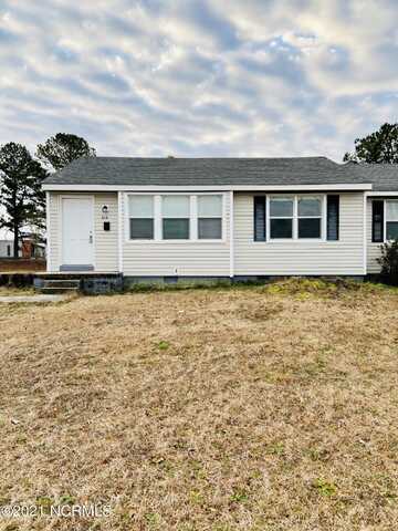 318 Starling Street, Jacksonville, NC 28540