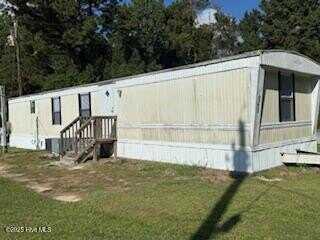 1333 Blue Creek Road, Jacksonville, NC 28540
