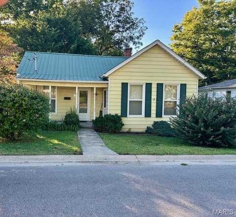 211 N Russell Avenue, Jackson, MO 63755