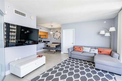 1750 N Bayshore Dr, Miami, FL 33132