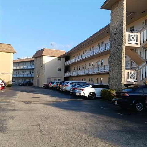 5181 W Oakland Park Blvd, Lauderdale Lakes, FL 33313
