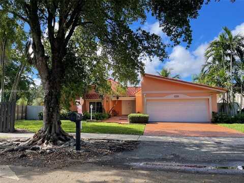 14604 SW 60th Ter, Miami, FL 33183