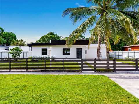 550 NW 143rd St, North Miami, FL 33168