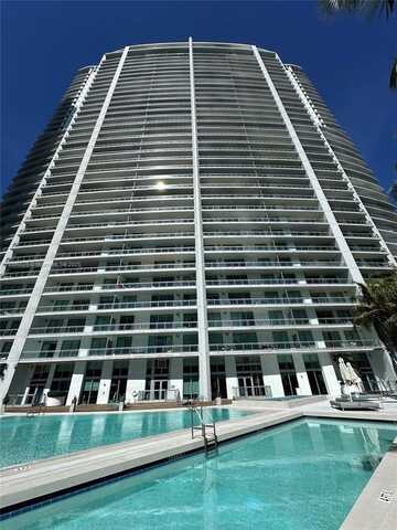 1q. Jkl,M SW 3rd St, Miami, FL 33130