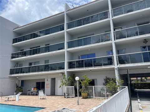 3868 NE 169th St, North Miami Beach, FL 33160