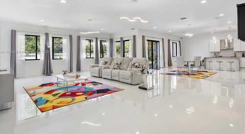 4406 SW 178th Ave, Miramar, FL 33029
