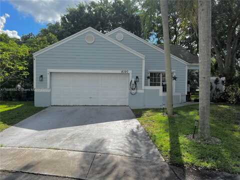 8320 SW 12th St, Pembroke Pines, FL 33025