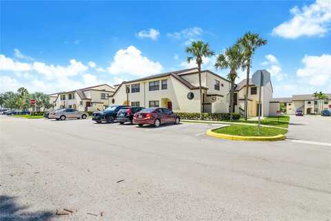 11298 Taft St, Pembroke Pines, FL 33026