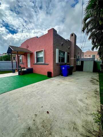 1773 NW 19th St, Miami, FL 33125