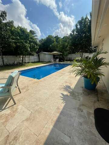 4040 NE 4th Ter, Deerfield Beach, FL 33064