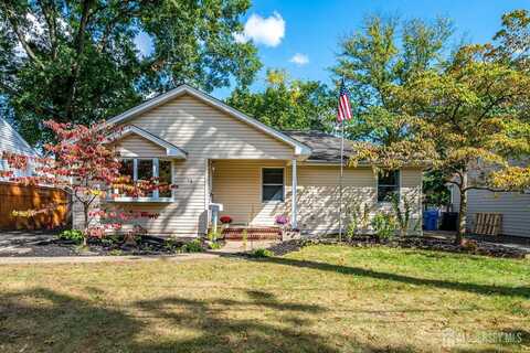 78 Hazelwood Avenue, Metuchen, NJ 08840