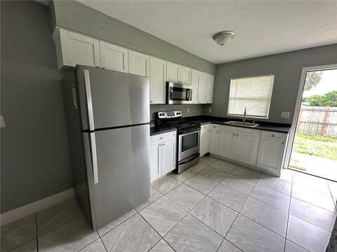 1112 MARTIN STREET, HAINES CITY, FL 33844
