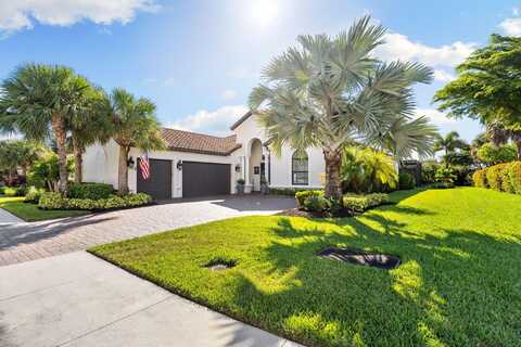 8655 AMOUR Court, Naples, FL 34119