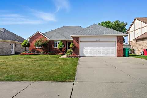 53091 W Ridge, Chesterfield, MI 48051