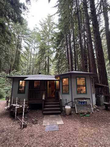 700 Laurel View RD, LOS GATOS, CA 95033