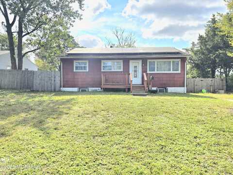 112 Dittmar Drive, Toms River, NJ 08757