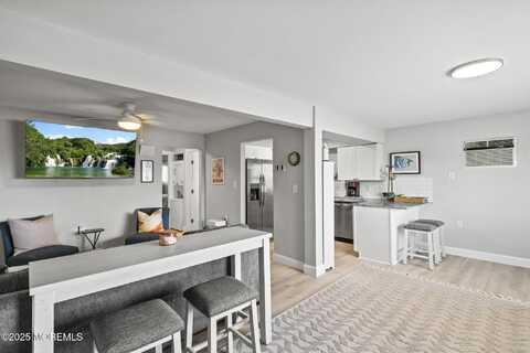 8 Bay Boulevard, Seaside Heights, NJ 08751