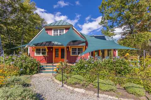 49 Spring Lane, Rockport, ME 04856