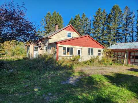 697 Washburn Road, Washburn, ME 04786